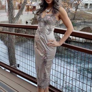 Gorgeous Mandalay Grey Silver Gray Embroidered Sequin Formal Cocktail Dress 2 XS